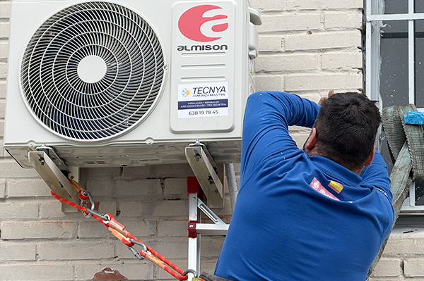Instalación-de-máquinas-de-aire-acondicionado